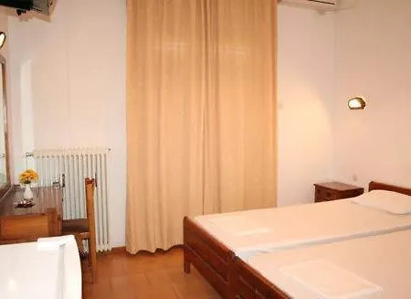 Vicky & 2* Тасос