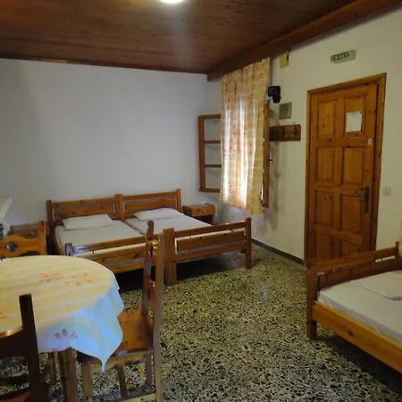 Апарт-отель Vicky &