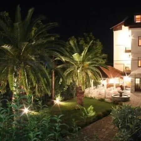 Vicky & Апарт-отель