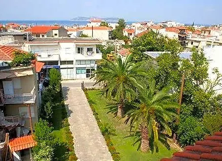 Aparthotel Vicky & 2*