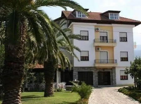 Vicky & Aparthotel Limenas (Thasos)