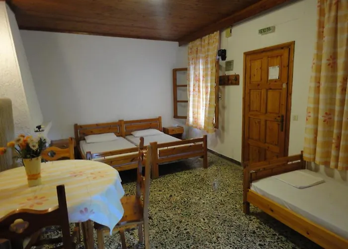 Hotel de apartamente Vicky & 2*