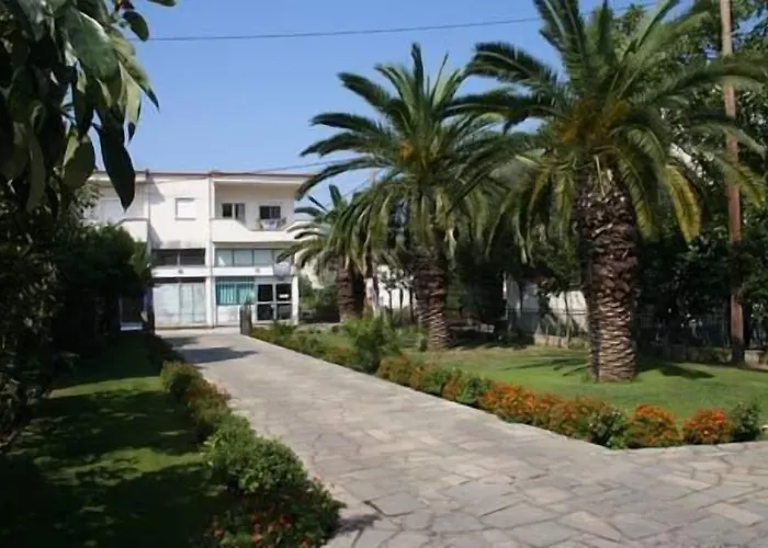 Vicky & Hotel de apartamente 2*