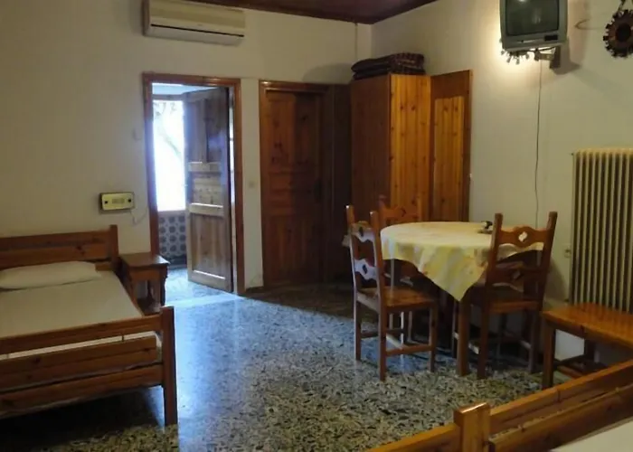 Vicky & 2* Limenas (Thasos)